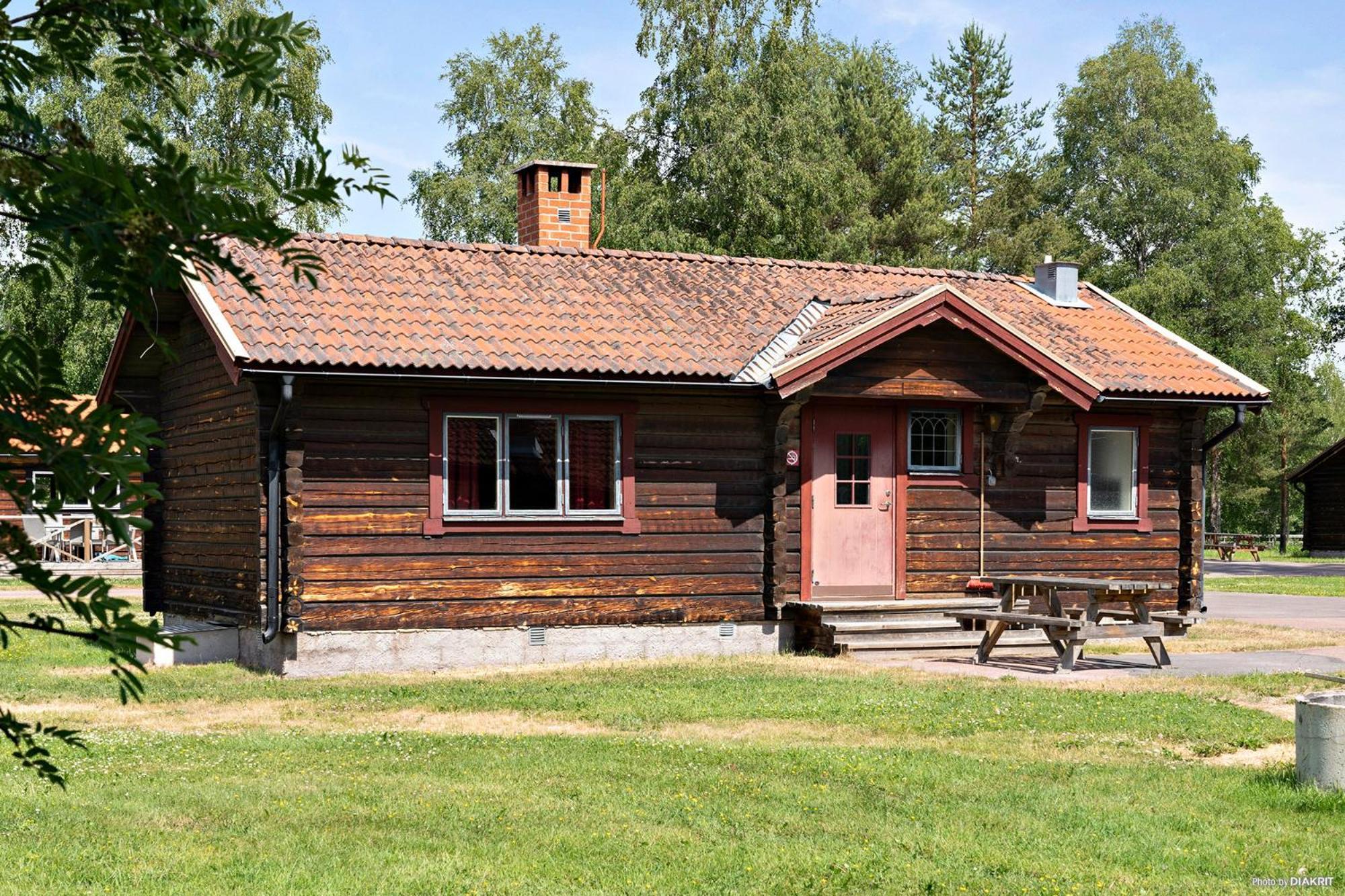 Гостевой дом First Camp Orsa - Dalarna Экстерьер фото